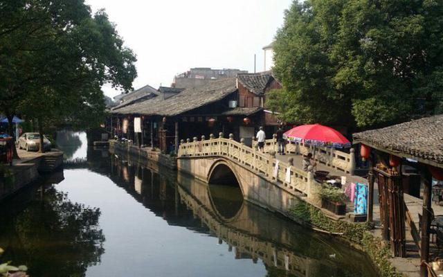 滚动的圆球无敌版